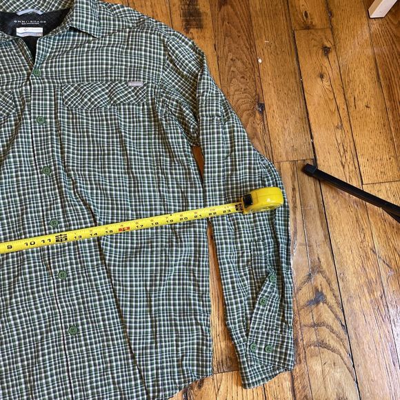 Columbia Men’s Large Green Plaid Button Up Long Sleeve Shirt - Picture 6 of 7